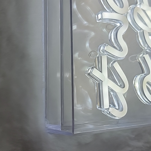 It Was All A Dream Neon Sign 7" x 12" x 2" - Picture 2 of 6